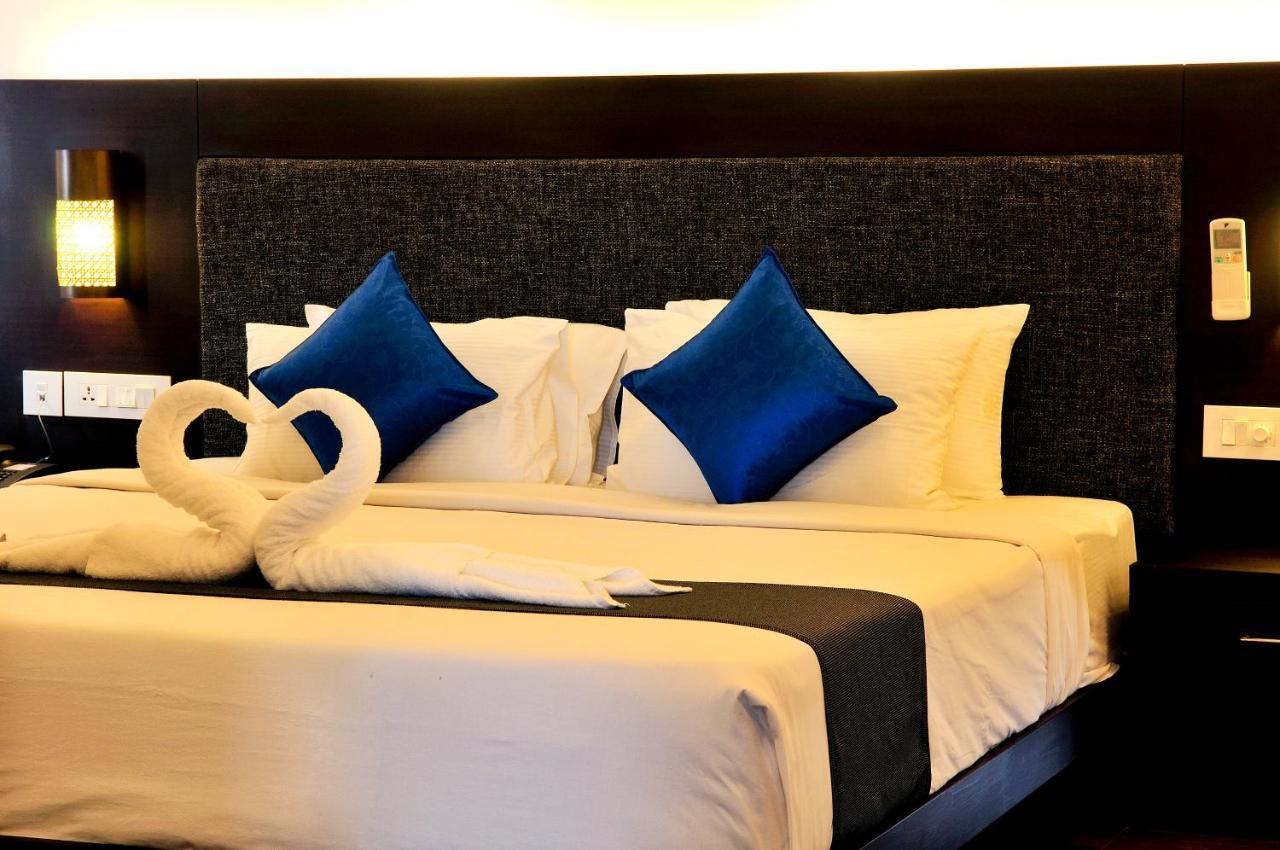 Hotel Copper Folia Kozhikode Esterno foto