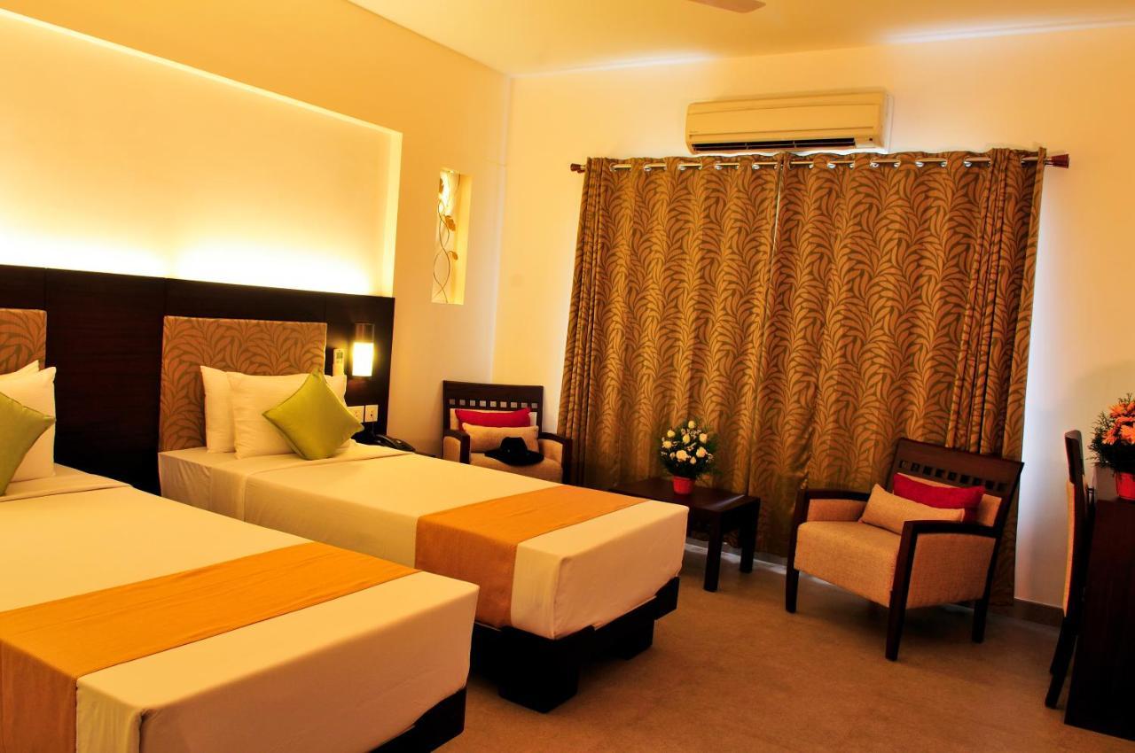 Hotel Copper Folia Kozhikode Esterno foto