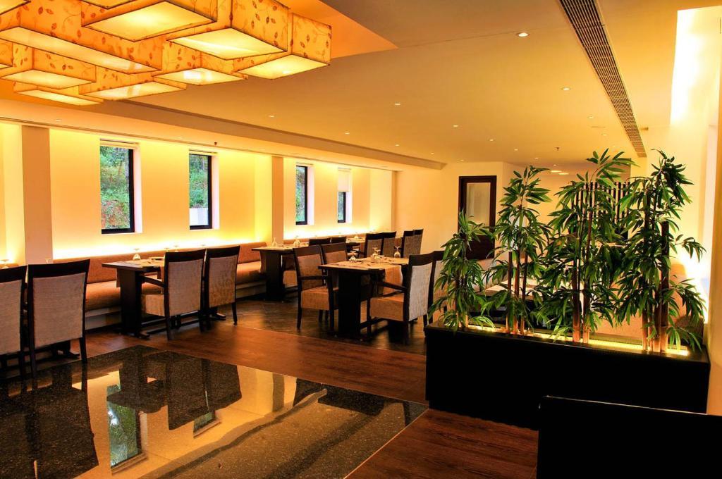 Hotel Copper Folia Kozhikode Esterno foto