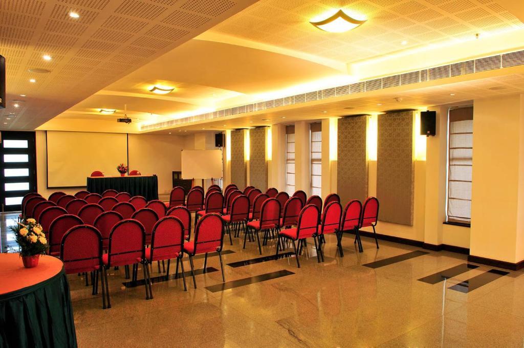 Hotel Copper Folia Kozhikode Esterno foto