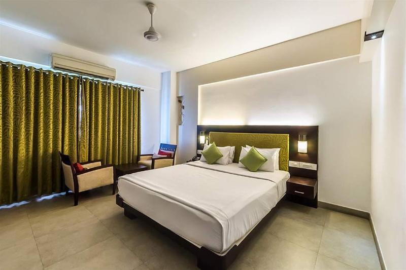 Hotel Copper Folia Kozhikode Esterno foto